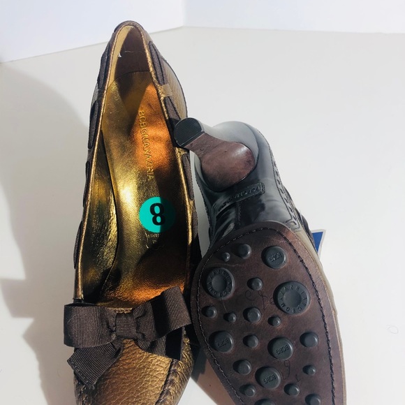 BCBG MAX AZRIA Bronze Metallic Pump, NWT, Sz 8 - Picture 8 of 11